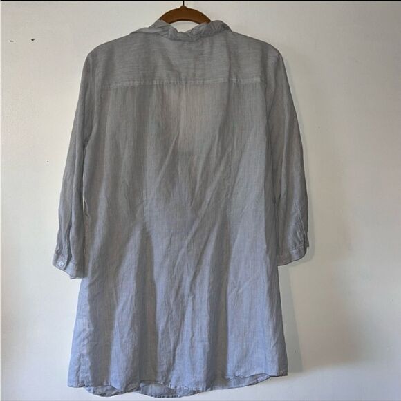 New York and Co Pin Striped Ruffle Buttoned Blouse Cotton Tunic - Picture 2 of 8